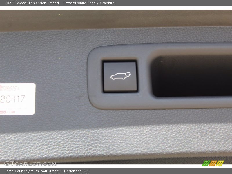Blizzard White Pearl / Graphite 2020 Toyota Highlander Limited