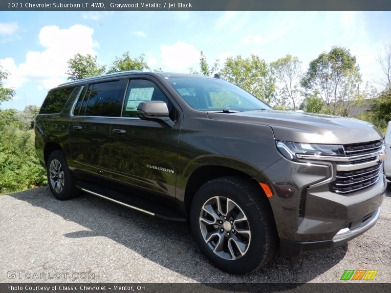  2021 Suburban LT 4WD Graywood Metallic