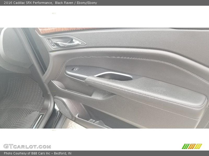 Black Raven / Ebony/Ebony 2016 Cadillac SRX Performance