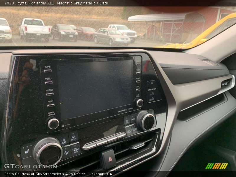 Magnetic Gray Metallic / Black 2020 Toyota Highlander XLE