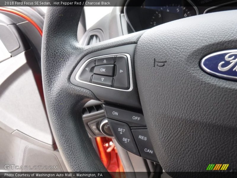 Hot Pepper Red / Charcoal Black 2018 Ford Focus SE Sedan