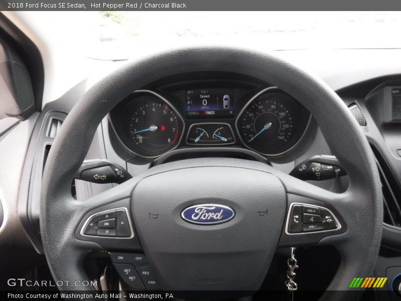 Hot Pepper Red / Charcoal Black 2018 Ford Focus SE Sedan