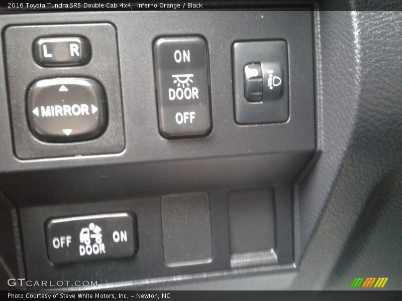 Controls of 2016 Tundra SR5 Double Cab 4x4