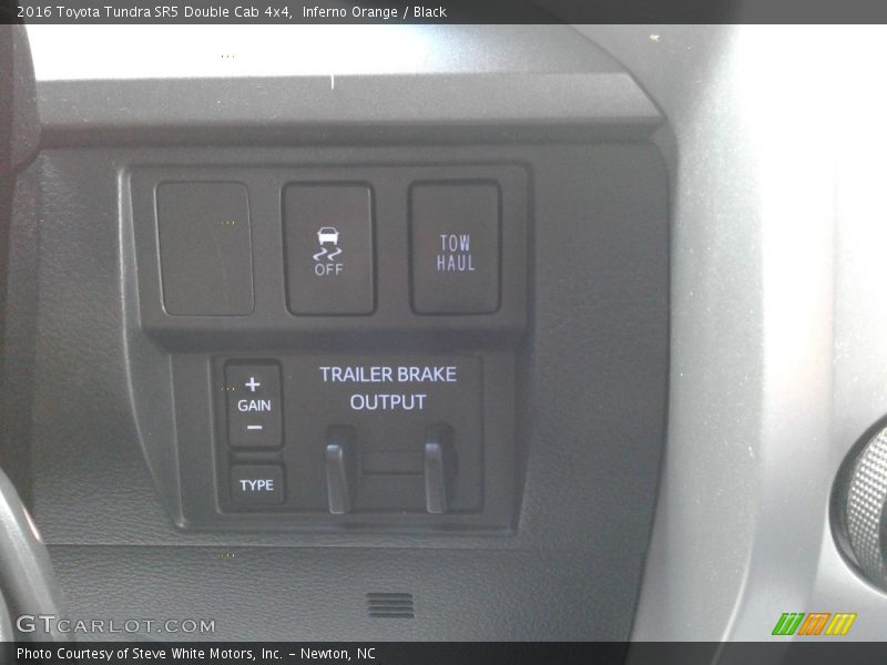 Inferno Orange / Black 2016 Toyota Tundra SR5 Double Cab 4x4