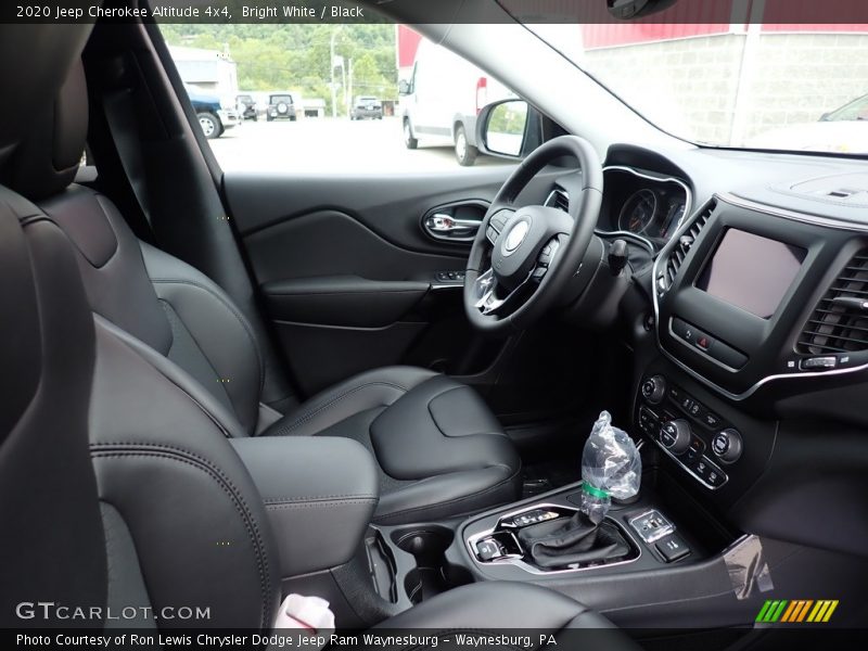 Bright White / Black 2020 Jeep Cherokee Altitude 4x4