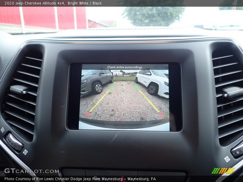 Bright White / Black 2020 Jeep Cherokee Altitude 4x4