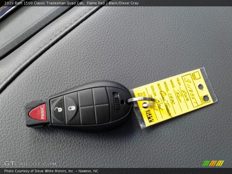 Flame Red / Black/Diesel Gray 2019 Ram 1500 Classic Tradesman Quad Cab