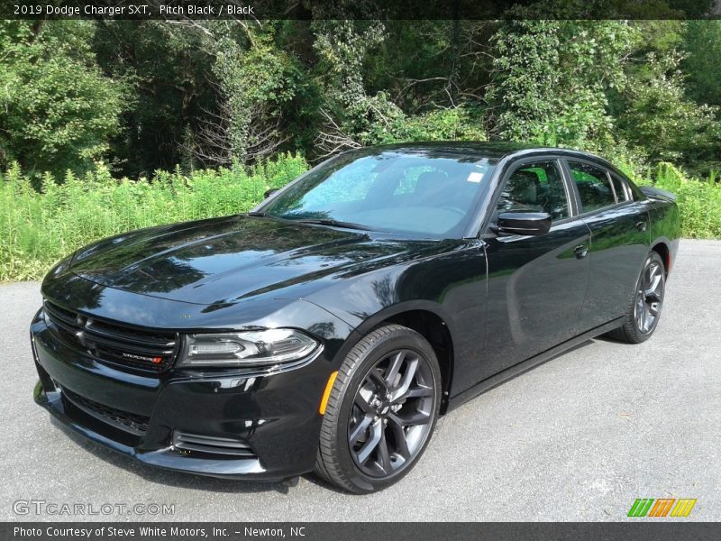 Pitch Black / Black 2019 Dodge Charger SXT