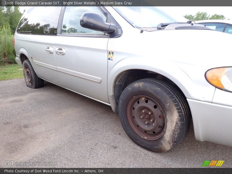 Bright Silver Metallic / Medium Slate Gray 2006 Dodge Grand Caravan SXT
