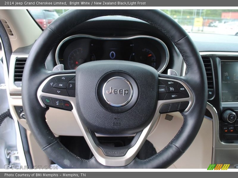 Bright White / New Zealand Black/Light Frost 2014 Jeep Grand Cherokee Limited