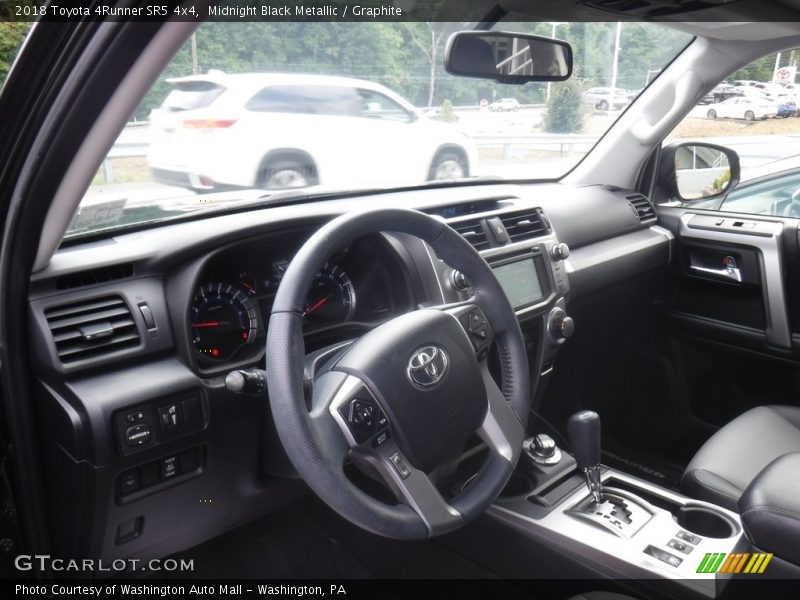 Midnight Black Metallic / Graphite 2018 Toyota 4Runner SR5 4x4