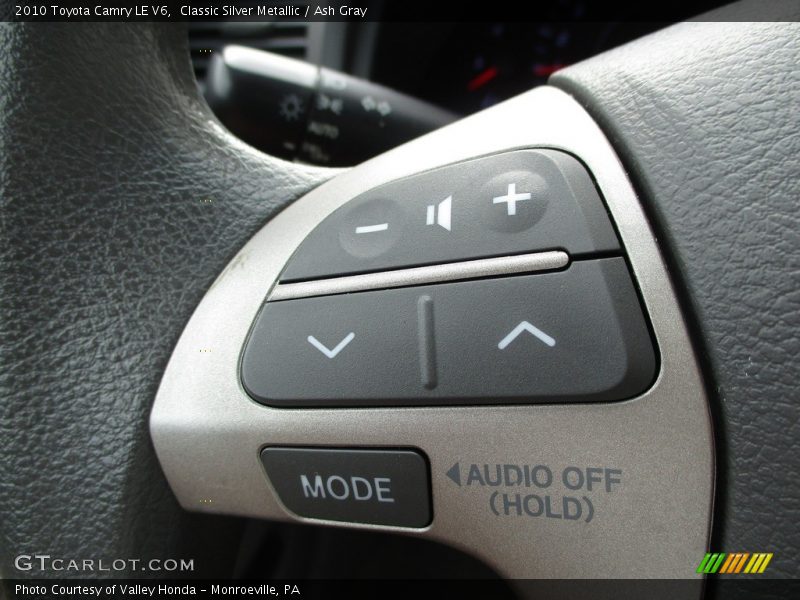 Classic Silver Metallic / Ash Gray 2010 Toyota Camry LE V6