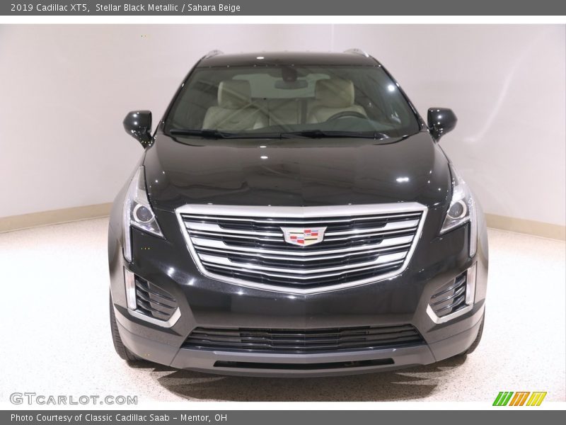 Stellar Black Metallic / Sahara Beige 2019 Cadillac XT5