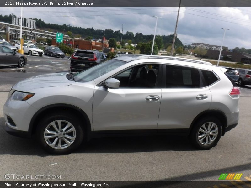 Brilliant Silver / Charcoal 2015 Nissan Rogue SV