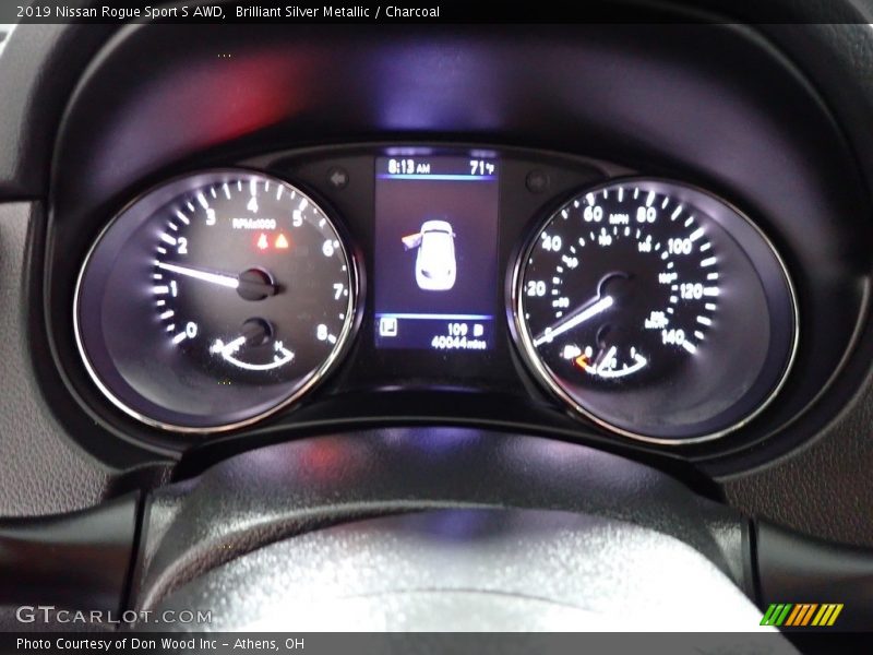 Brilliant Silver Metallic / Charcoal 2019 Nissan Rogue Sport S AWD