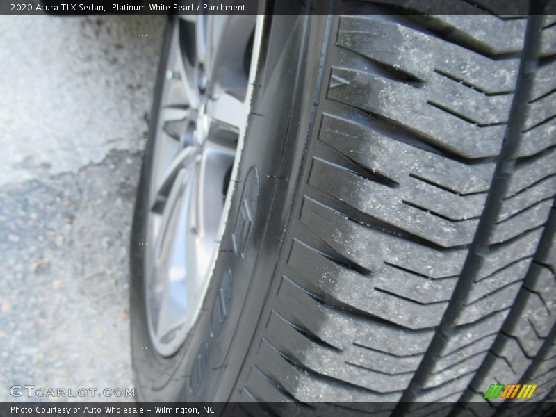 Platinum White Pearl / Parchment 2020 Acura TLX Sedan
