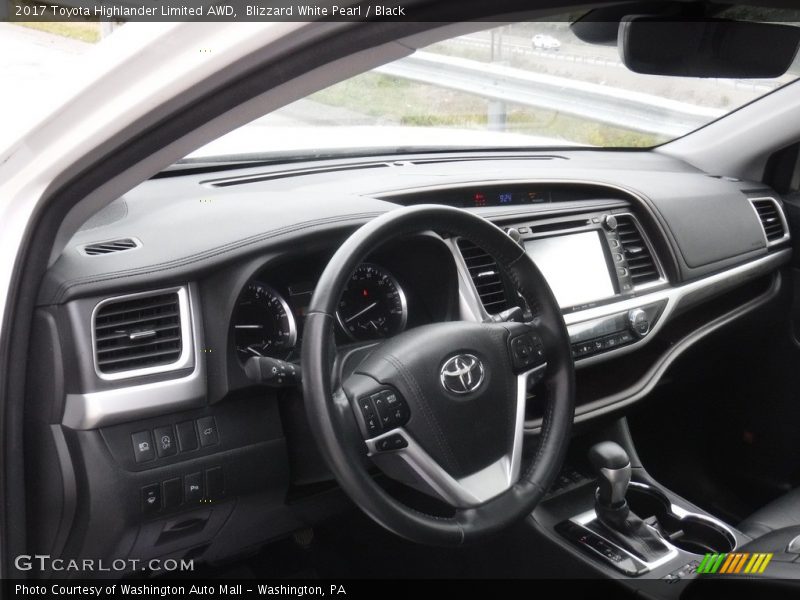 Blizzard White Pearl / Black 2017 Toyota Highlander Limited AWD