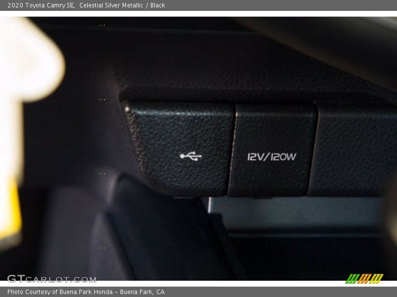 Celestial Silver Metallic / Black 2020 Toyota Camry SE