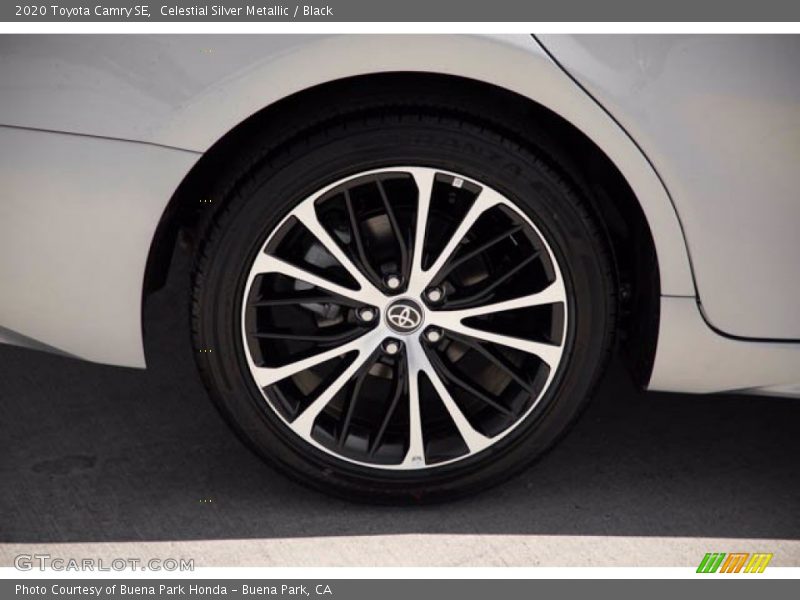 Celestial Silver Metallic / Black 2020 Toyota Camry SE