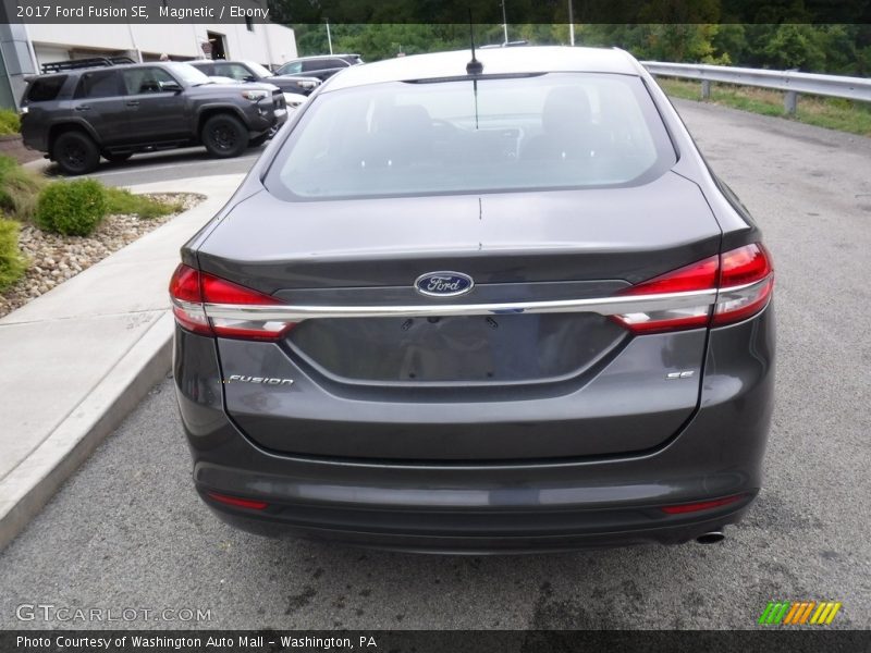 Magnetic / Ebony 2017 Ford Fusion SE