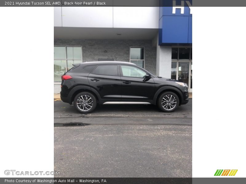 Black Noir Pearl / Black 2021 Hyundai Tucson SEL AWD