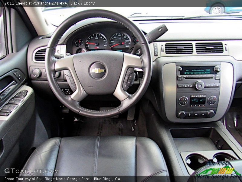 Black / Ebony 2011 Chevrolet Avalanche Z71 4x4