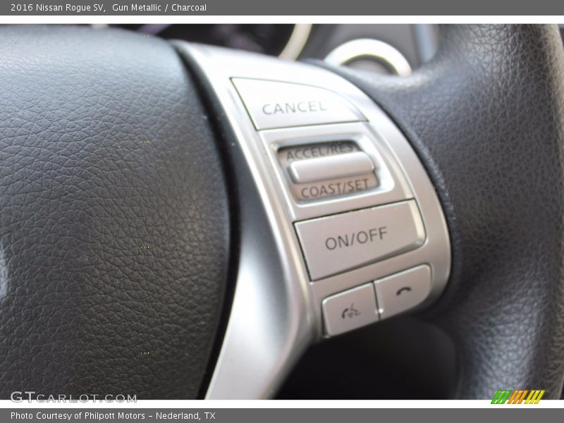 Gun Metallic / Charcoal 2016 Nissan Rogue SV