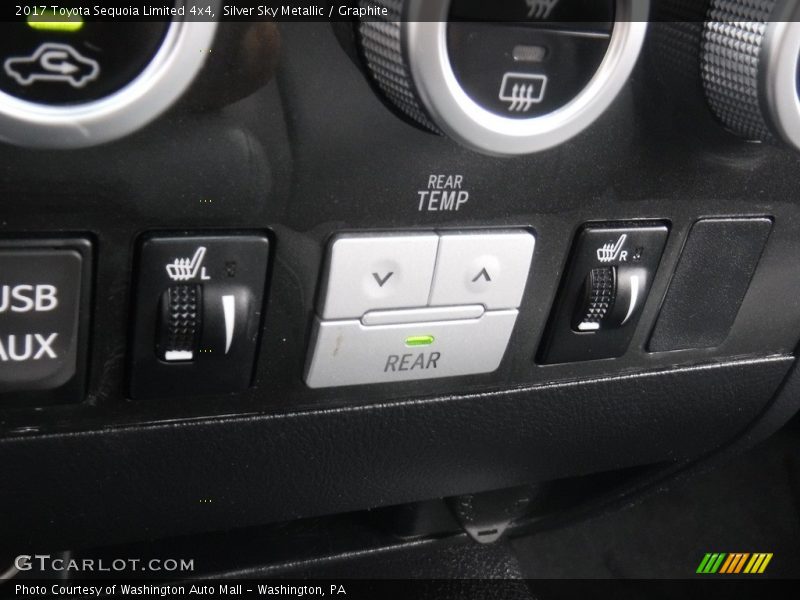 Silver Sky Metallic / Graphite 2017 Toyota Sequoia Limited 4x4