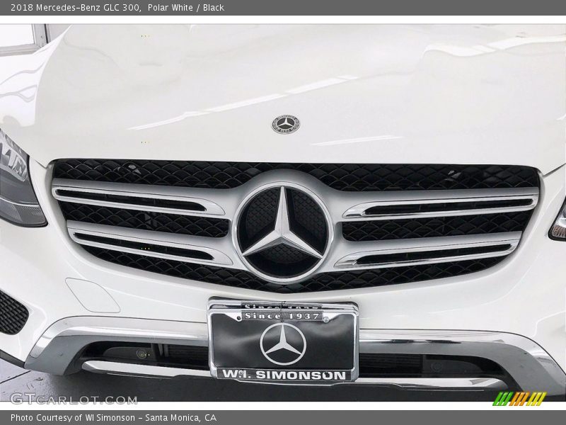 Polar White / Black 2018 Mercedes-Benz GLC 300