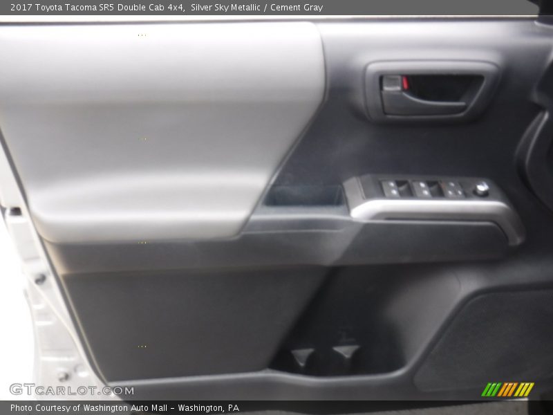 Silver Sky Metallic / Cement Gray 2017 Toyota Tacoma SR5 Double Cab 4x4