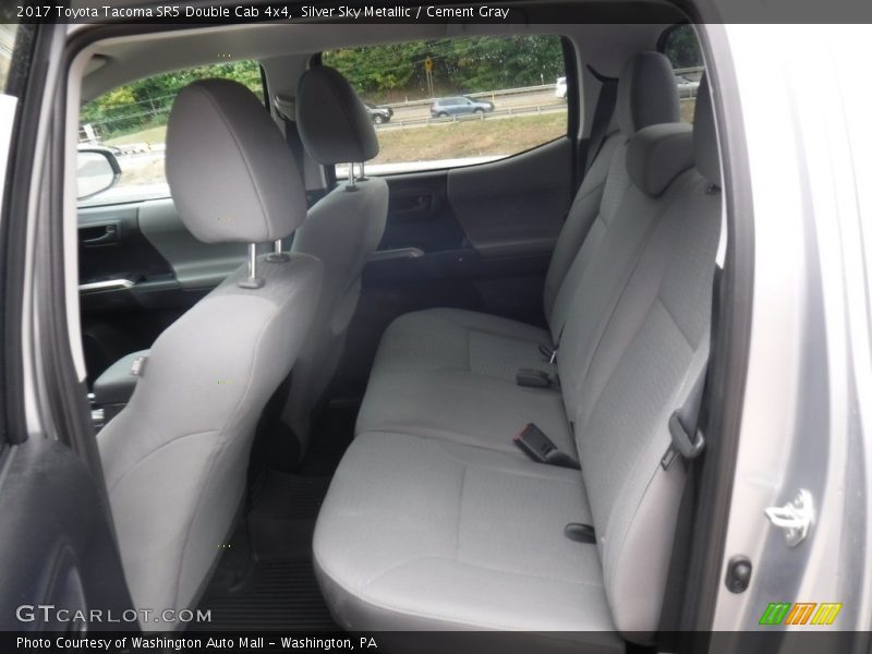 Silver Sky Metallic / Cement Gray 2017 Toyota Tacoma SR5 Double Cab 4x4