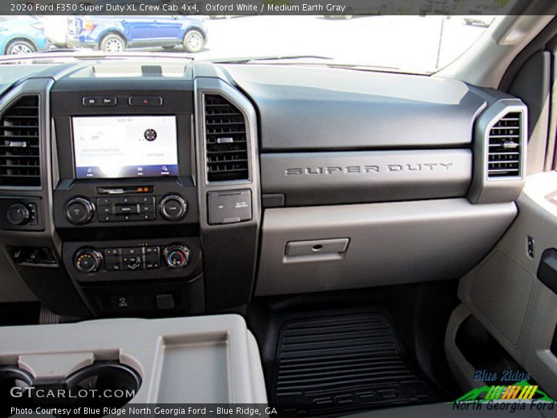 Oxford White / Medium Earth Gray 2020 Ford F350 Super Duty XL Crew Cab 4x4