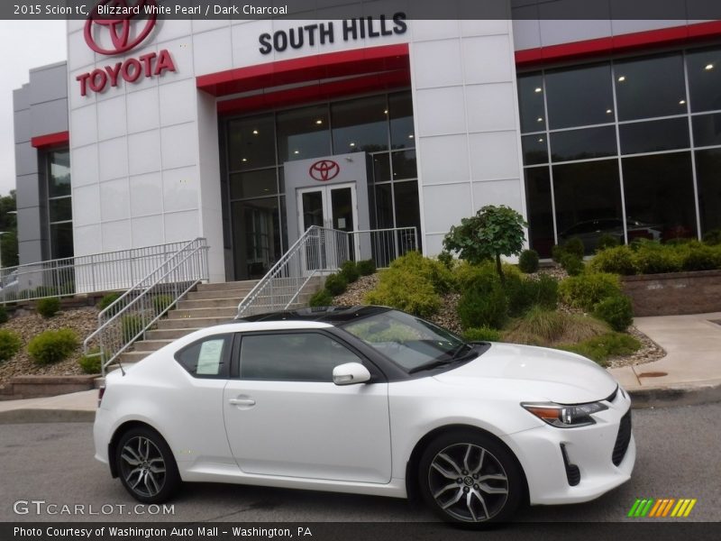 Blizzard White Pearl / Dark Charcoal 2015 Scion tC