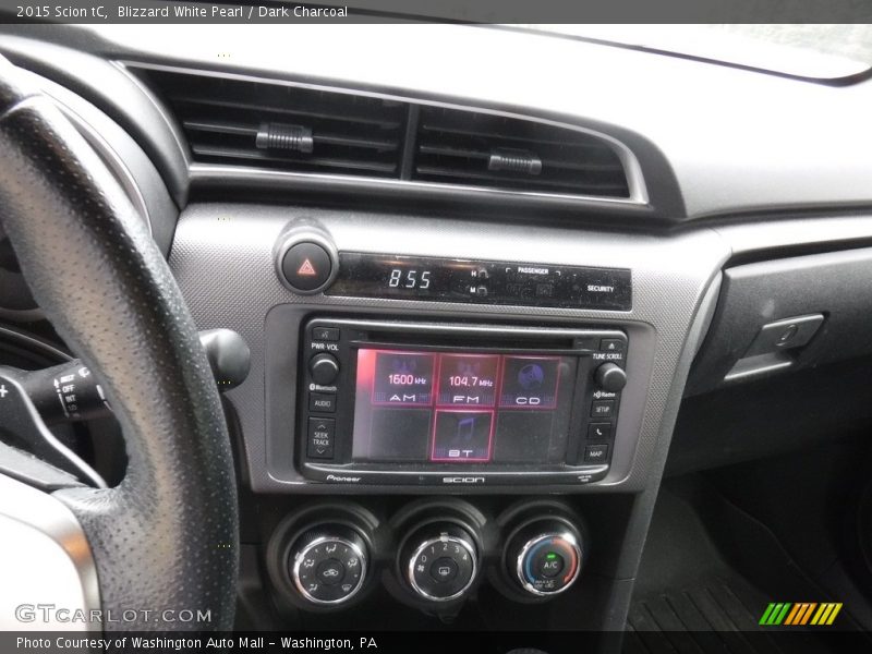 Blizzard White Pearl / Dark Charcoal 2015 Scion tC