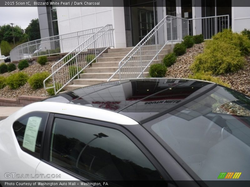 Blizzard White Pearl / Dark Charcoal 2015 Scion tC