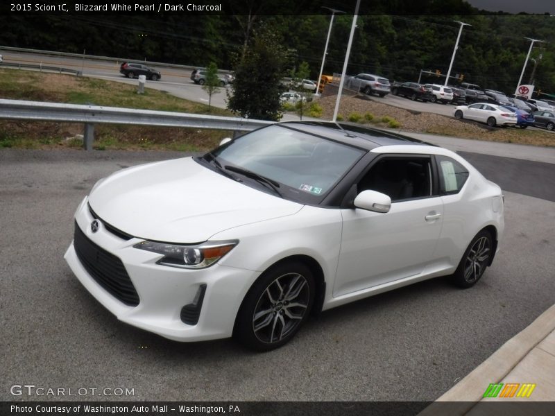 Blizzard White Pearl / Dark Charcoal 2015 Scion tC