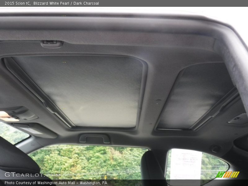Blizzard White Pearl / Dark Charcoal 2015 Scion tC