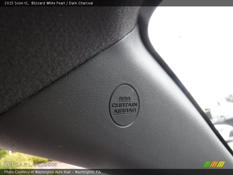 Blizzard White Pearl / Dark Charcoal 2015 Scion tC