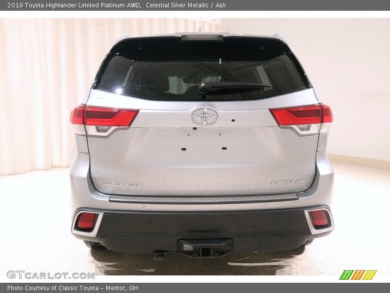 Celestial Silver Metallic / Ash 2019 Toyota Highlander Limited Platinum AWD