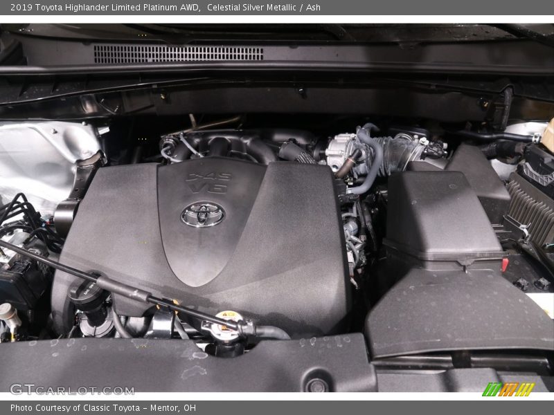 Celestial Silver Metallic / Ash 2019 Toyota Highlander Limited Platinum AWD