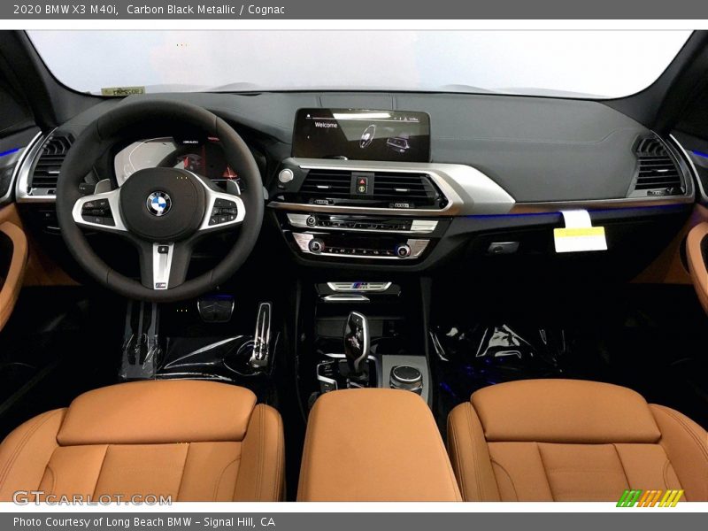 Dashboard of 2020 X3 M40i