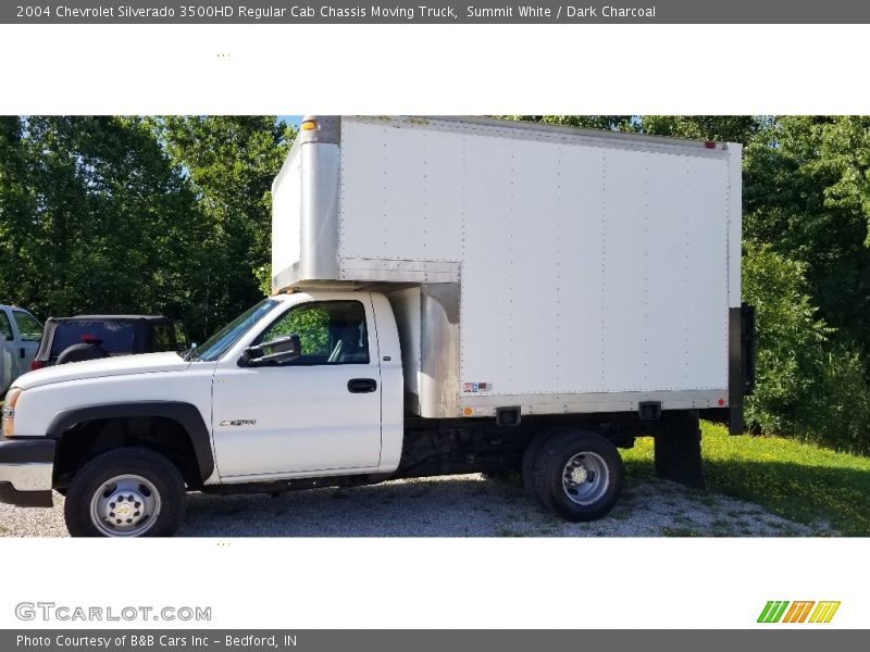 Summit White / Dark Charcoal 2004 Chevrolet Silverado 3500HD Regular Cab Chassis Moving Truck