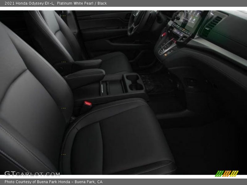 Platinum White Pearl / Black 2021 Honda Odyssey EX-L