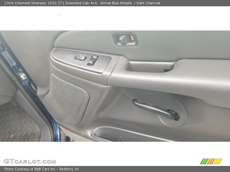 Arrival Blue Metallic / Dark Charcoal 2004 Chevrolet Silverado 1500 Z71 Extended Cab 4x4