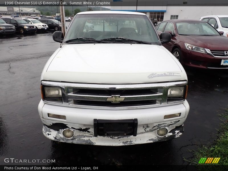 Summit White / Graphite 1996 Chevrolet S10 LS Extended Cab