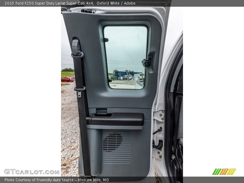 Oxford White / Adobe 2015 Ford F250 Super Duty Lariat Super Cab 4x4