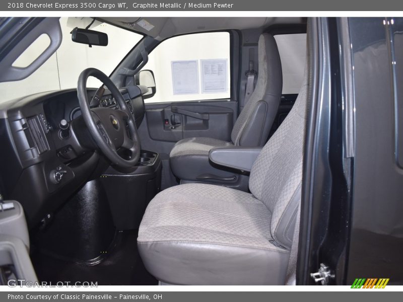 Graphite Metallic / Medium Pewter 2018 Chevrolet Express 3500 Cargo WT