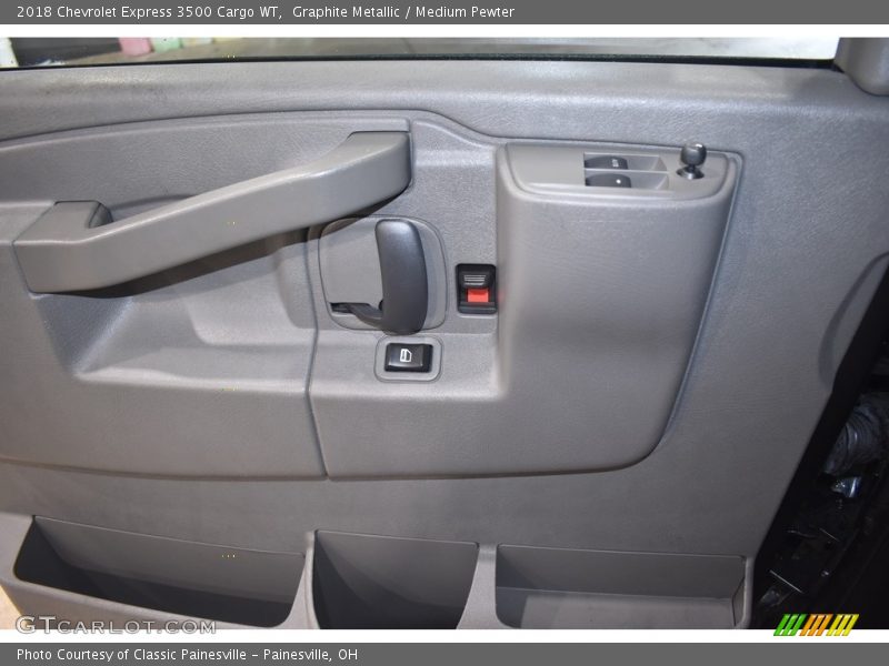 Graphite Metallic / Medium Pewter 2018 Chevrolet Express 3500 Cargo WT