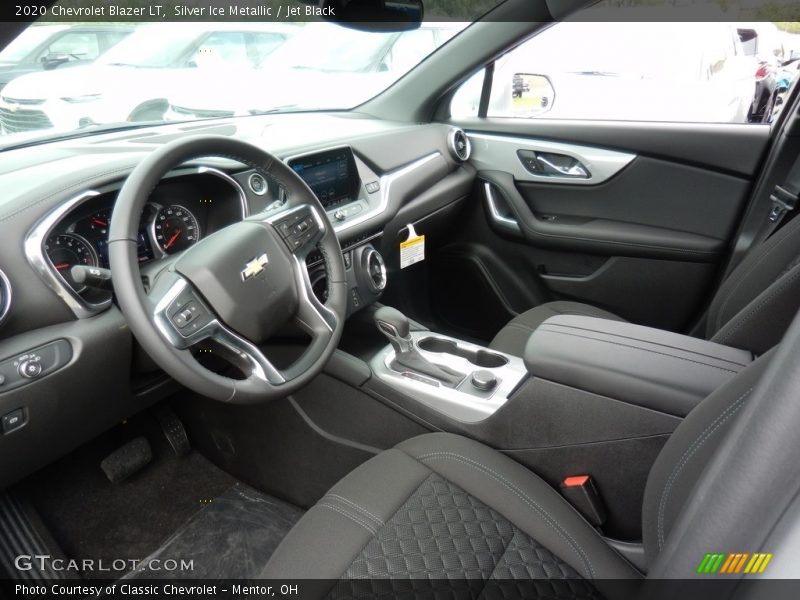 Silver Ice Metallic / Jet Black 2020 Chevrolet Blazer LT
