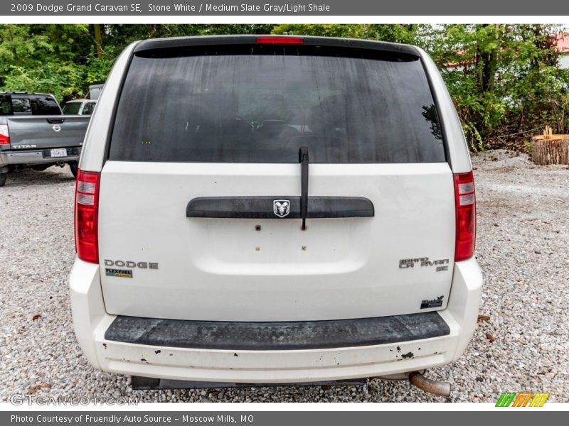 Stone White / Medium Slate Gray/Light Shale 2009 Dodge Grand Caravan SE